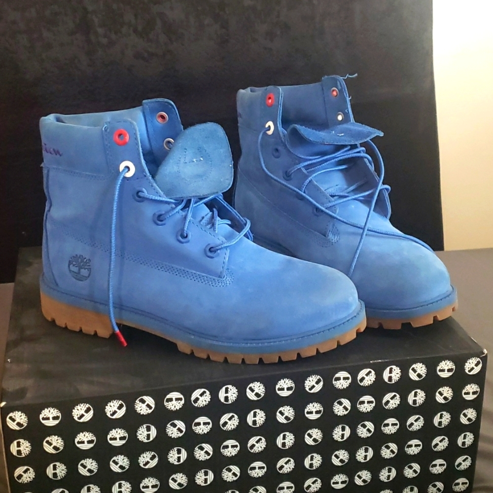 Champion Timberland 6in boots ⭐HOST PICK⭐
